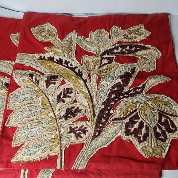 Pottery Barn set of 2 well made floral applica throw pillow red fall theme cover - Picture 4 of 11